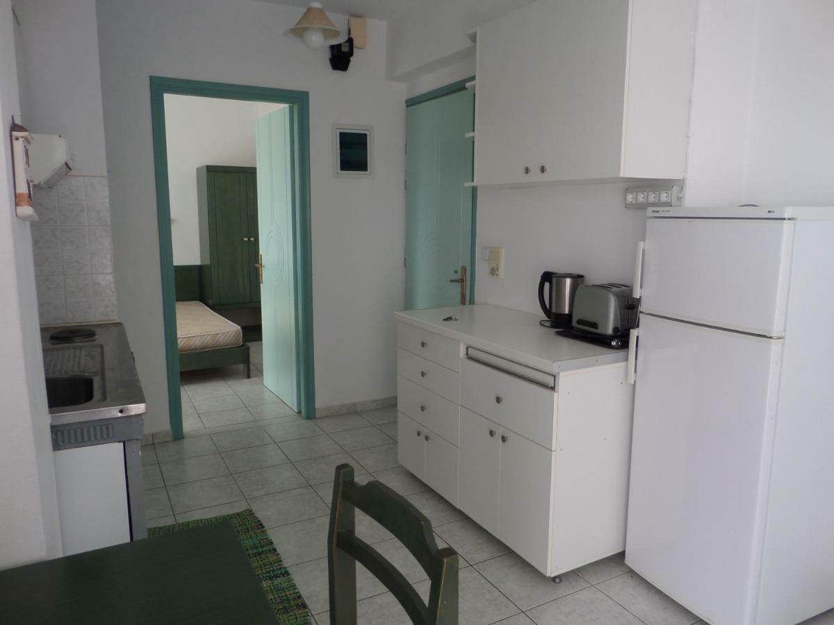 Stunning Seaview Town Apartment อายิโอสนิโกลาโอส ภายนอก รูปภาพ