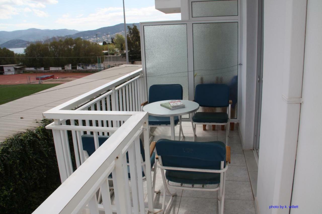 Stunning Seaview Town Apartment อายิโอสนิโกลาโอส ภายนอก รูปภาพ