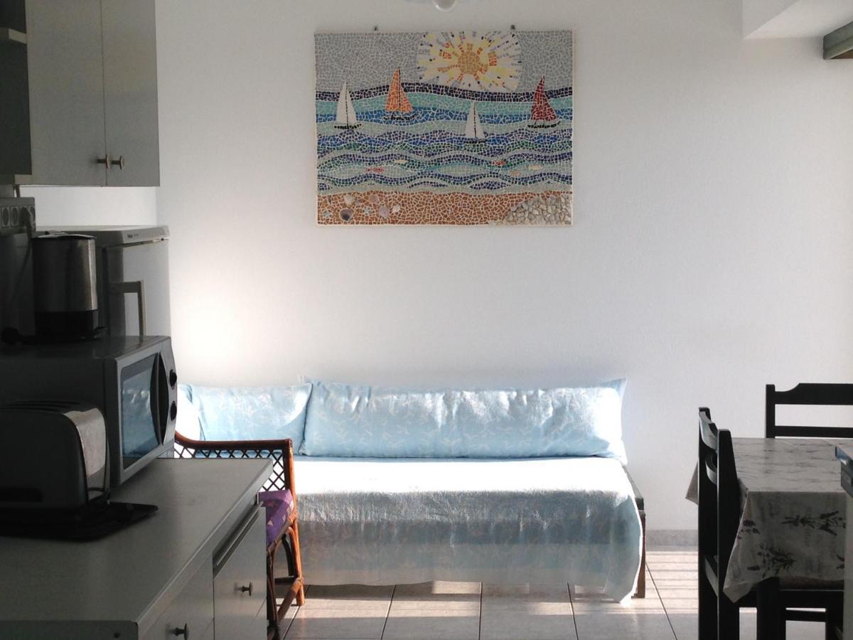 Stunning Seaview Town Apartment อายิโอสนิโกลาโอส ภายนอก รูปภาพ